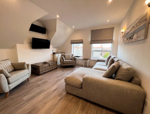 08 Sunrise Apartment