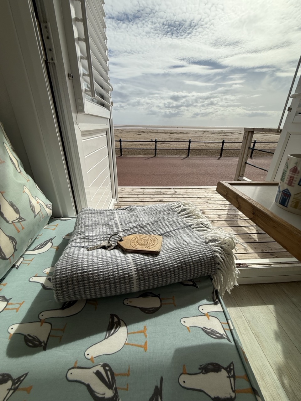 HUT36 - Hut with Sea View