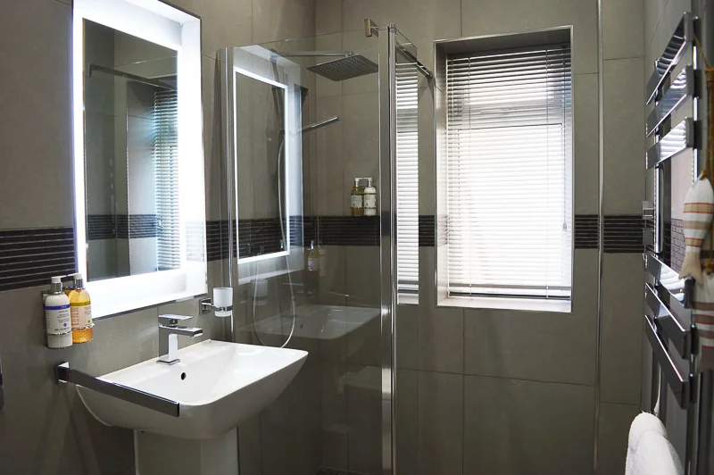 Shower room in Seagrass Apartment