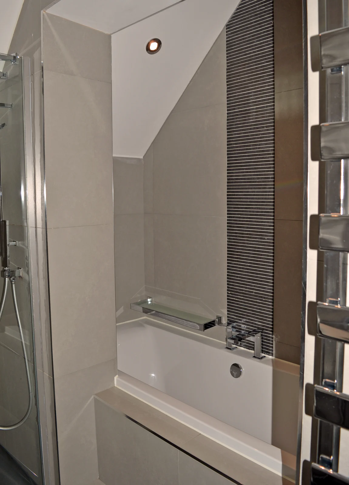 Bathroom in Sunrise Apartment