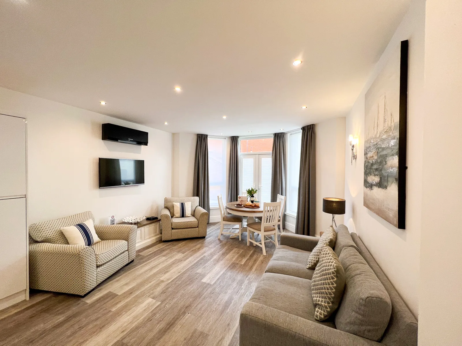 Explore Pebbles Apartment — Pebbles Apartment interior